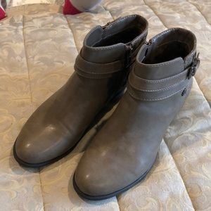 Women’s ankle boots